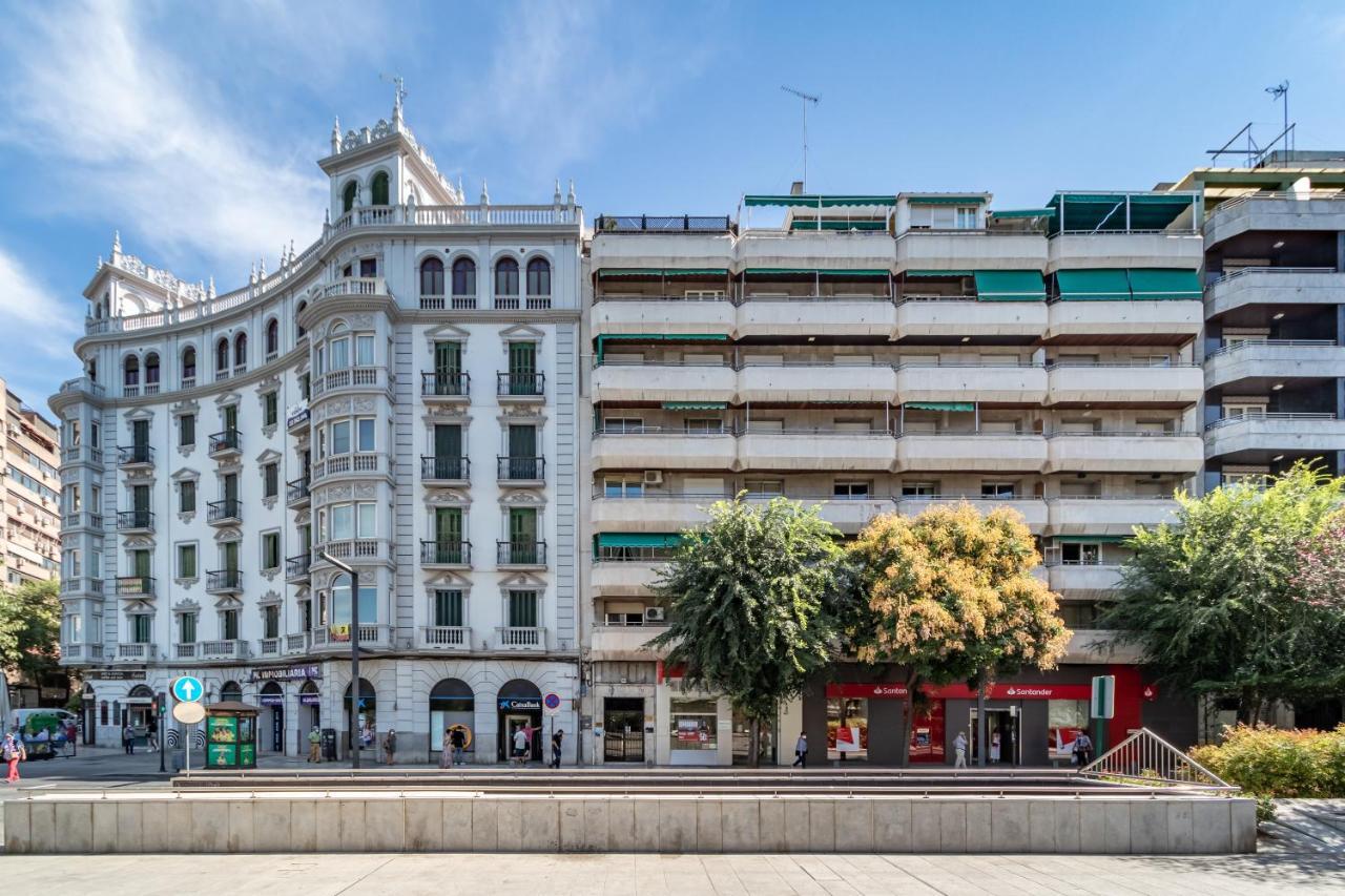 Bns Triunfo Centro Suites Granada Exterior foto